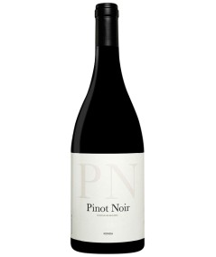 Los Aguilares Pinot Noir